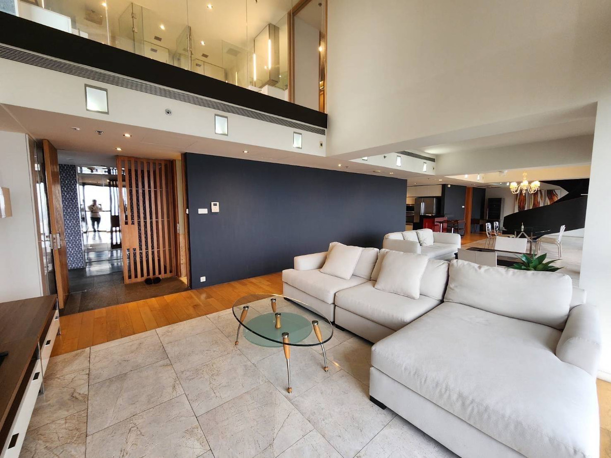 ขาย 4 ห้องนอน ห้องขนาดใหญ่ 336 ตร.ม. ใจกลางเมืองสาทร เดอะ เม็ท สาทร The Met Sathorn