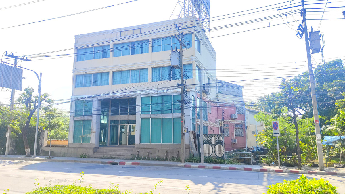 ให้เช่า ตึกเเถว 4 ชั้น 35 ตร.ว. พระราม 3  ซอย 18/1 บางโคล่