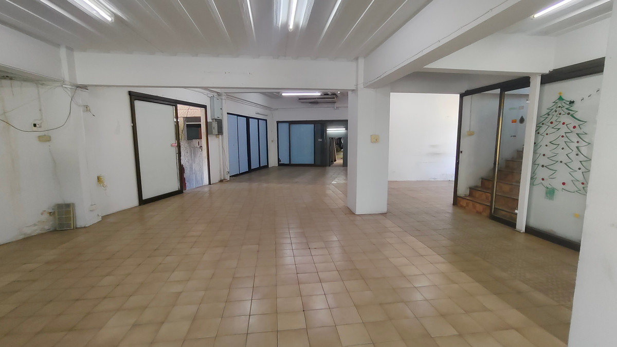 ให้เช่า ตึกเเถว 4 ชั้น 35 ตร.ว. พระราม 3  ซอย 18/1 บางโคล่