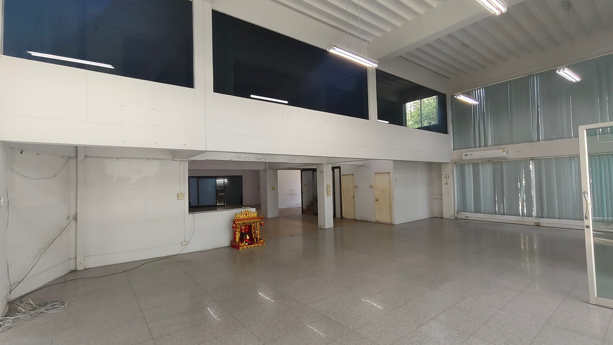 ให้เช่า ตึกเเถว 4 ชั้น 35 ตร.ว. พระราม 3  ซอย 18/1 บางโคล่