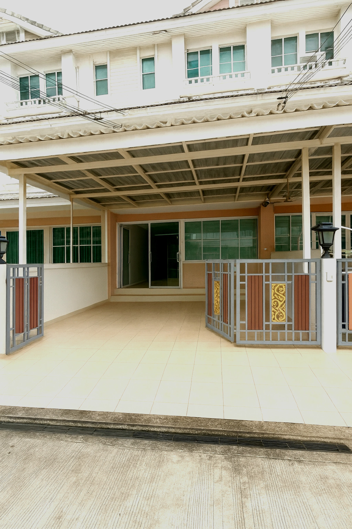 ขาย ทาวน์เฮ้าส์ 24.4 ตร.ว. พาร์คแกลเลอรี่ วัชรพล Park Gallery Watcharaphol