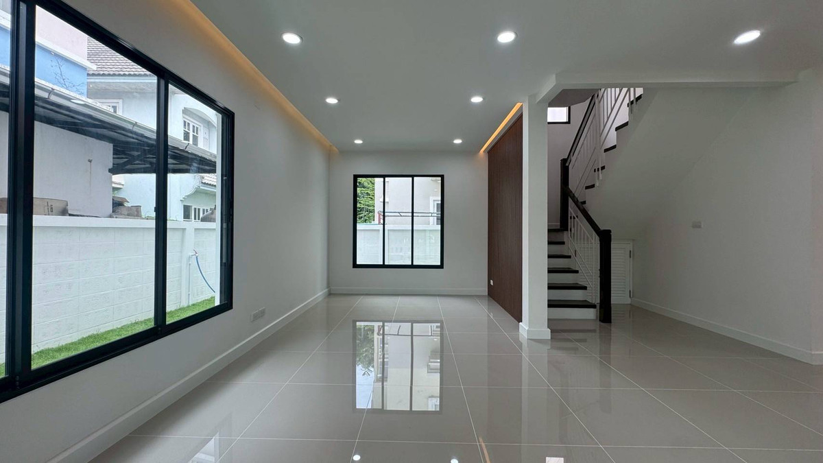 ขาย บ้านเดี่ยว 51 ตร.ว.  เนเบอร์โฮม วัชรพล Neighborhome Watcharaphon