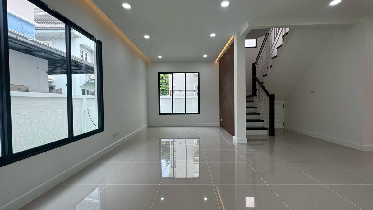 ขาย บ้านเดี่ยว 51 ตร.ว.  เนเบอร์โฮม วัชรพล Neighborhome Watcharaphon