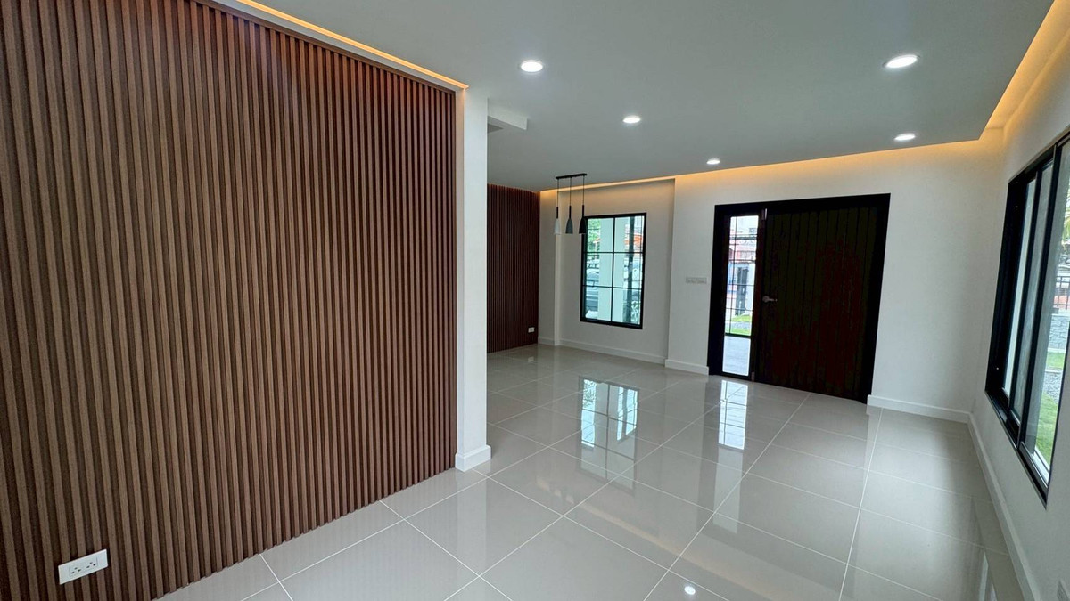 ขาย บ้านเดี่ยว 51 ตร.ว.  เนเบอร์โฮม วัชรพล Neighborhome Watcharaphon