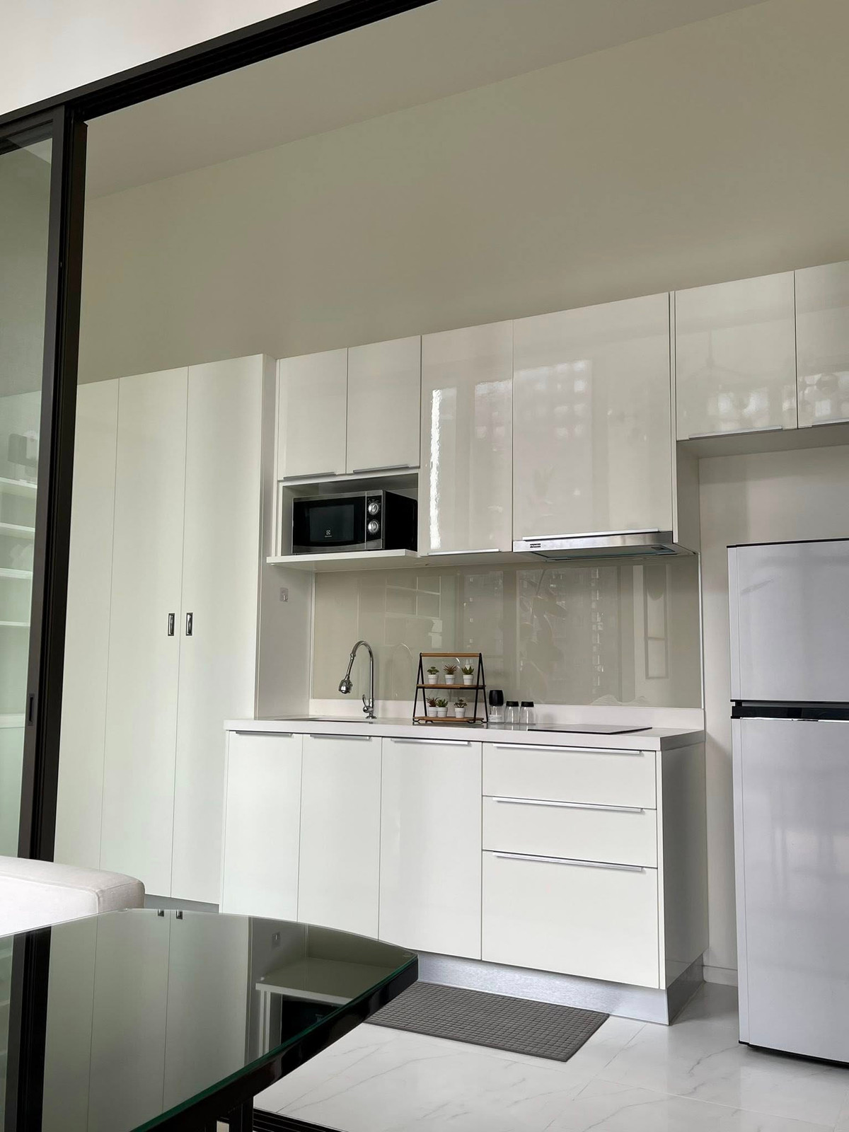 ให้เช่า 1 ห้องนอน  Duplex  37 ตร.ม. ชีวาทัย เรสซิเดนซ์ อโศก Chewathai Residence Asoke