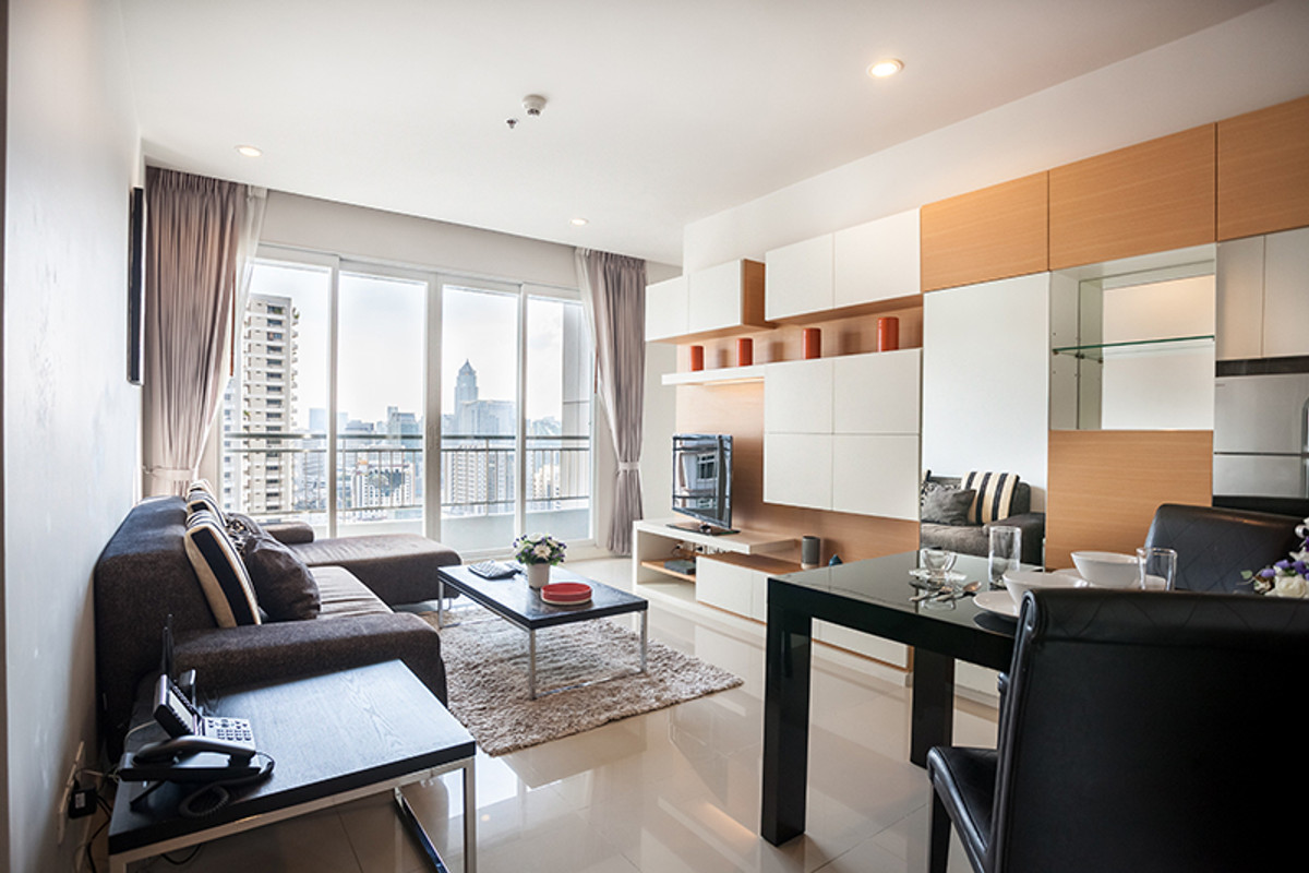ขาย 1 ห้องนอน 46 ตร.ม.  เซอร์เคิล คอนโดมิเนียม Circle Condominium
