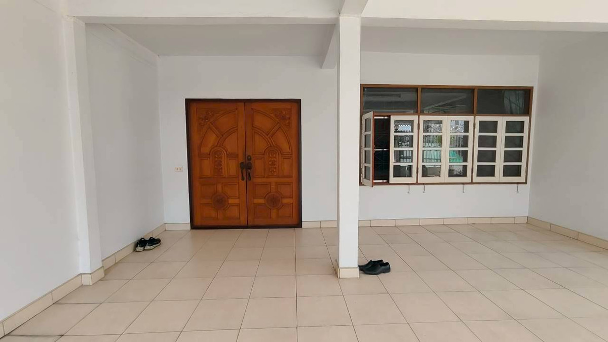 ขาย ทาวน์เฮ้าส์ 36 ตร.ว. หมู่บ้านแสงวิสุทธิ์ ซอย นนทรี 8