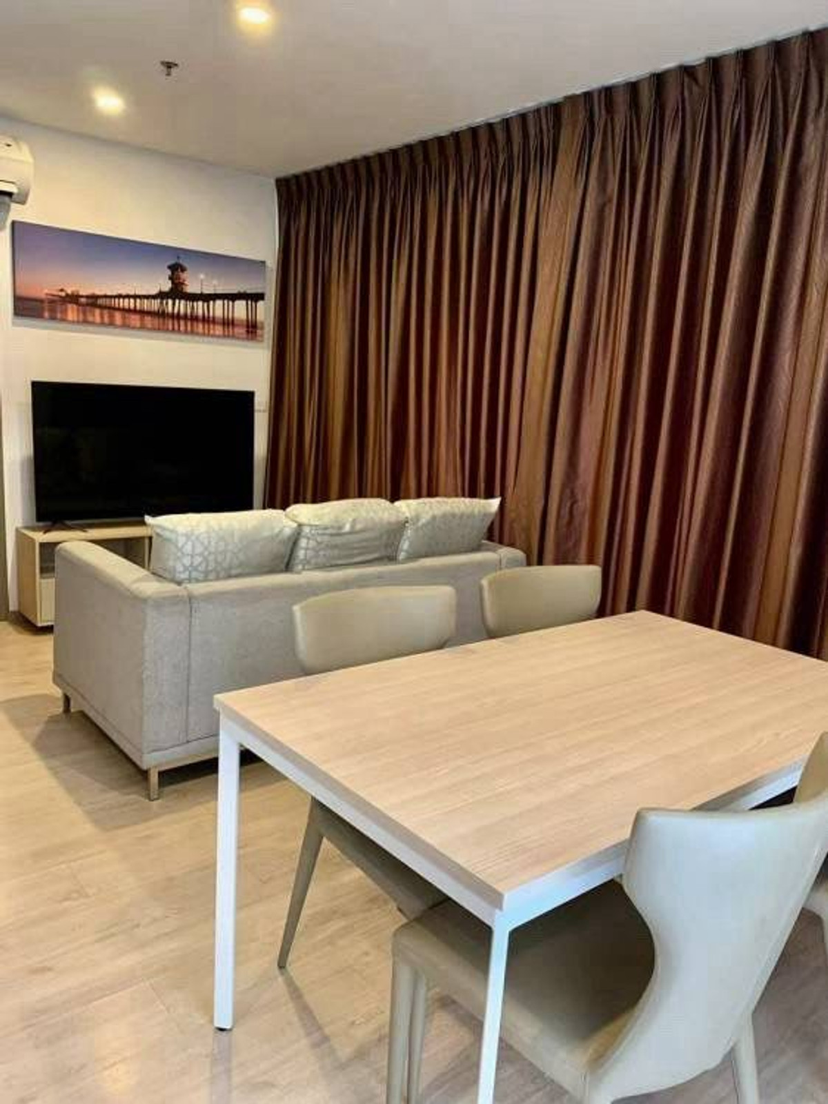 ขาย 2 ห้องนอน  56 ตร.ม. ไอดีโอ โอทู Ideo O2