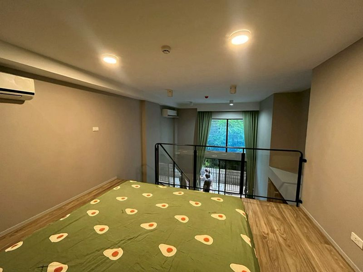 ขาย 1 ห้องนอน Duplex 49 ตร.ม. บลอสซั่ม คอนโด สาทร-เจริญราษฎร์ Blossom Condo Sathon-Charoen Rat
