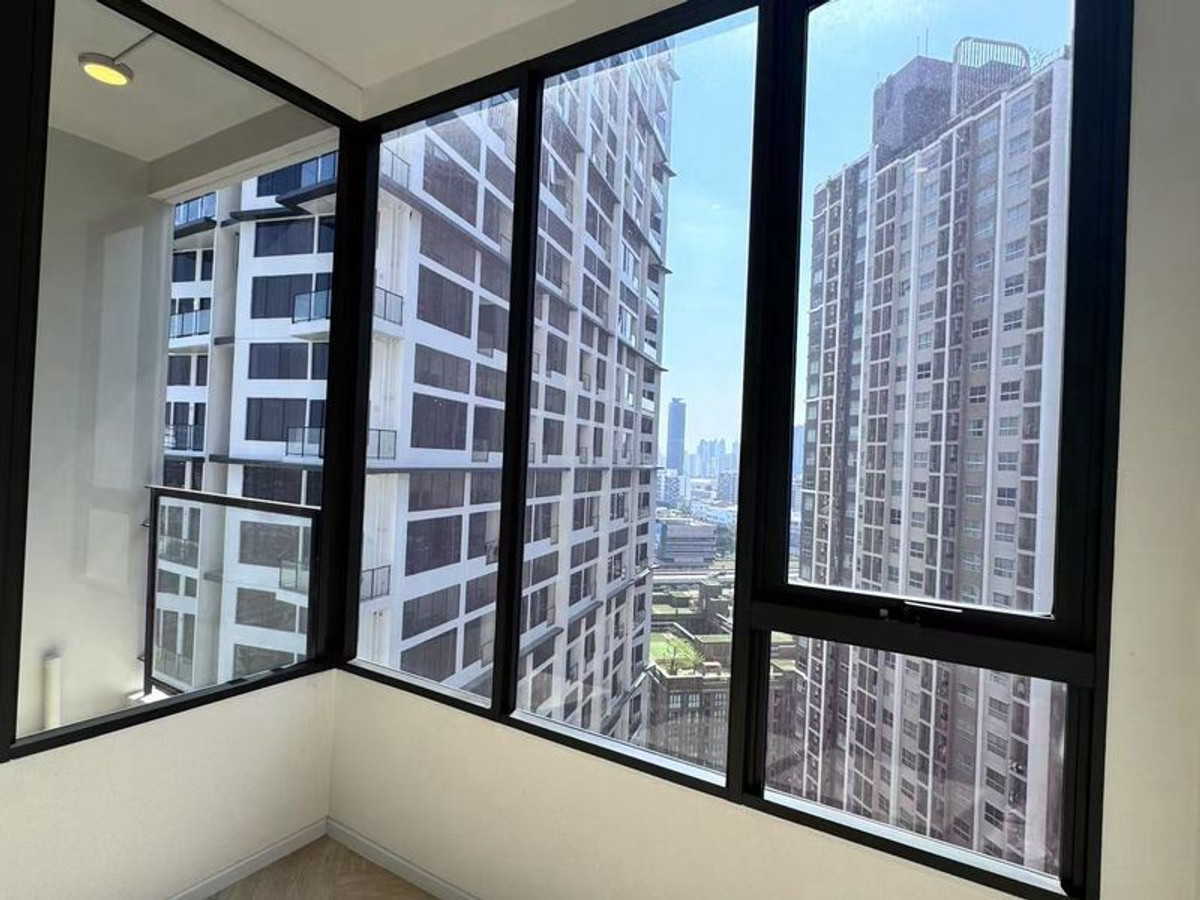 ขาย 1 ห้องนอน 44 ตร.ม. แลนด์มาร์ค แอทเอ็มอาร์ทีเอ สเตชั่น Landmark @MRTA Station