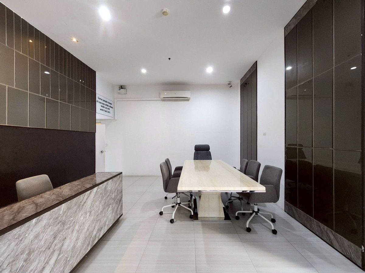 ขาย สำนักงาน 49.2 ตร.ม. ทำเลศักยภาพ คอนโดชีวาทัย อินเตอร์เชนจ์