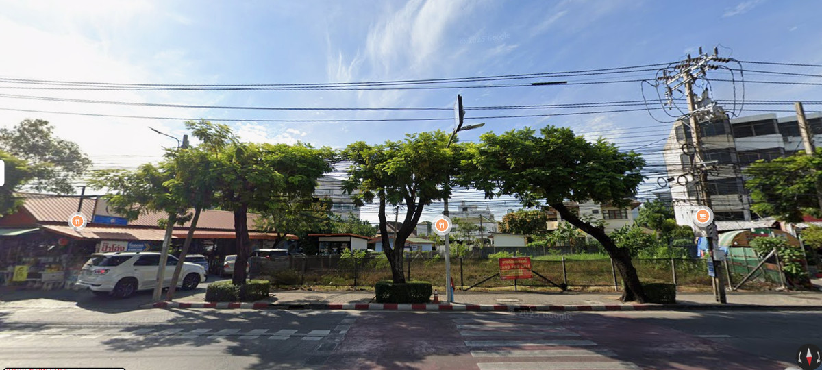 ให้เช่า ที่ดินเปล่า 1 งาน 59 ตร.ว. ทำเลดี ติดถนนใหญ่ เฉลิมพระเกียรติ ร.9