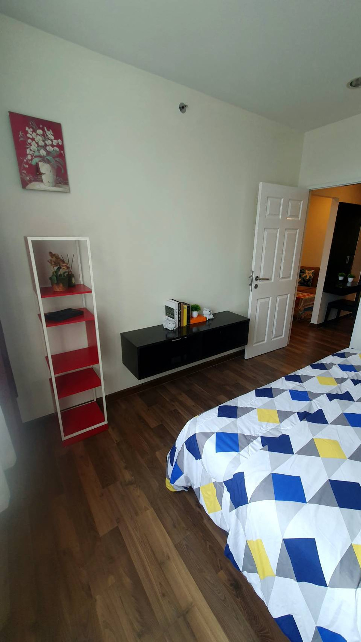 ขาย 2 ห้องนอน 46 ตร.ม. ชีวาทัยราชปรารภ Chewarathai Rajprarap