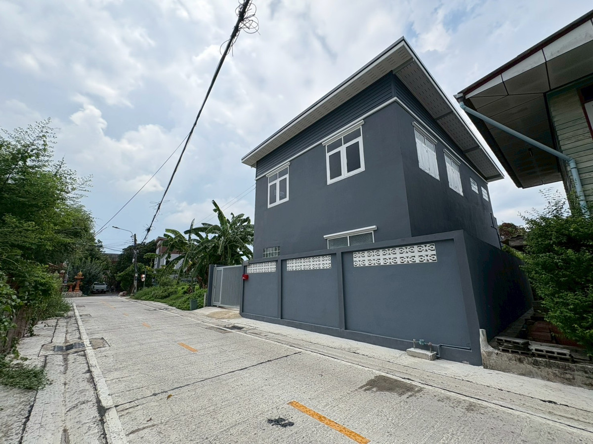 ขาย บ้านเดี่ยว 32.7 ตร.ว. 2 ชั้น ทำเลบางกร่าง นนทบุรี พร้อมอยู่
