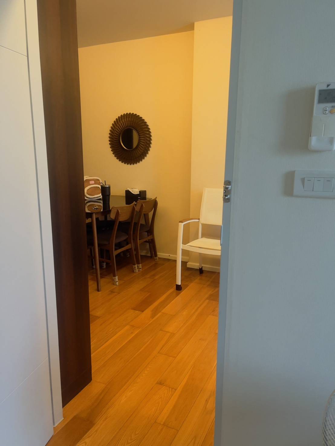 ขาย 1 ห้องนอน 48 ตร.ม.  โฟกัส เพลินจิต คอนโดมิเนียม สุขุมวิท Focus Ploenchit Condominium   ใกล้ BTS เพลินจิต
