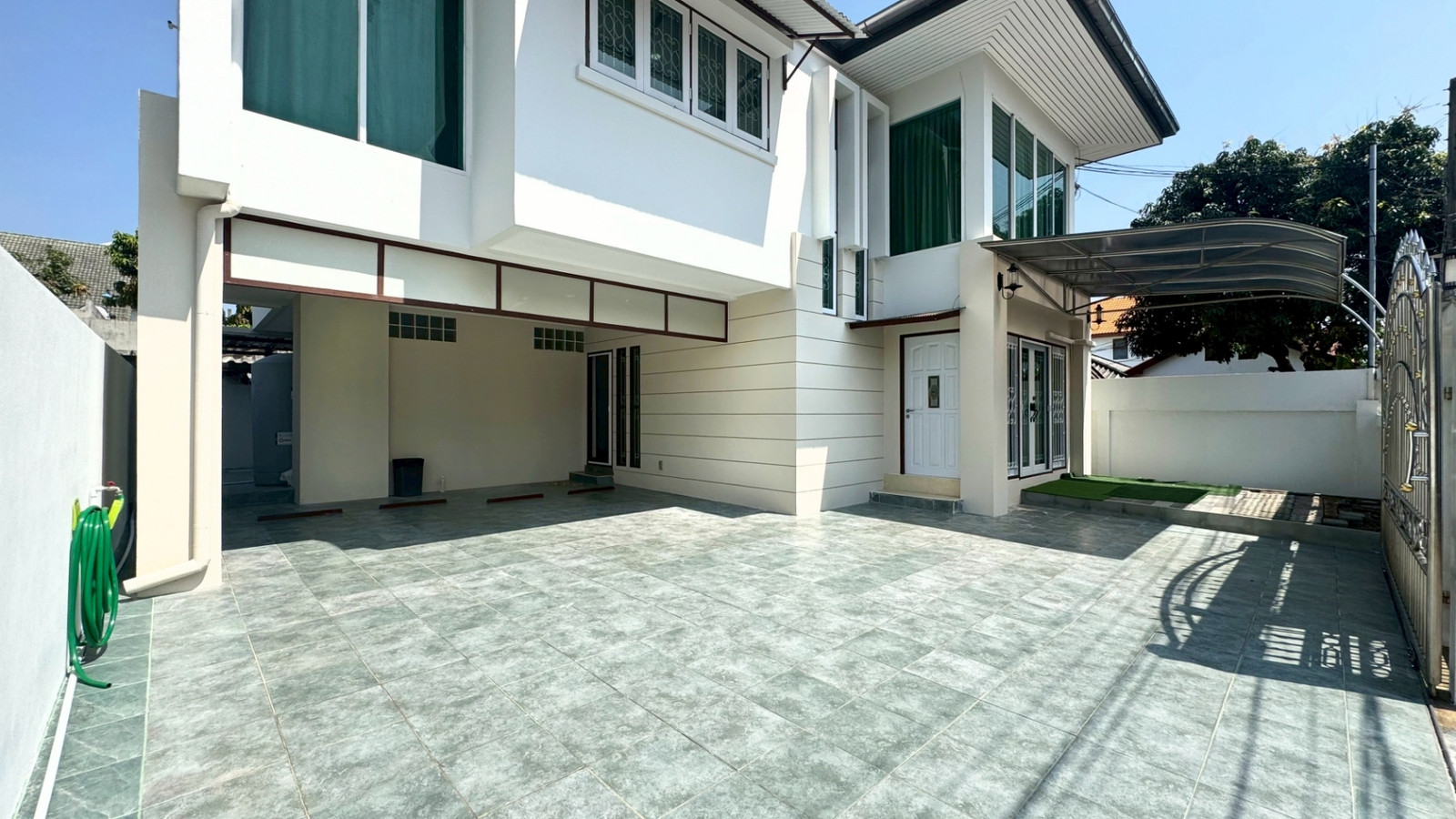 ให้เช่า บ้านเดี่ยว 2 ชั้น  54 ตร.ว. หมู่บ้านเคหะนคร 3 ซอยพัฒนาการ 50