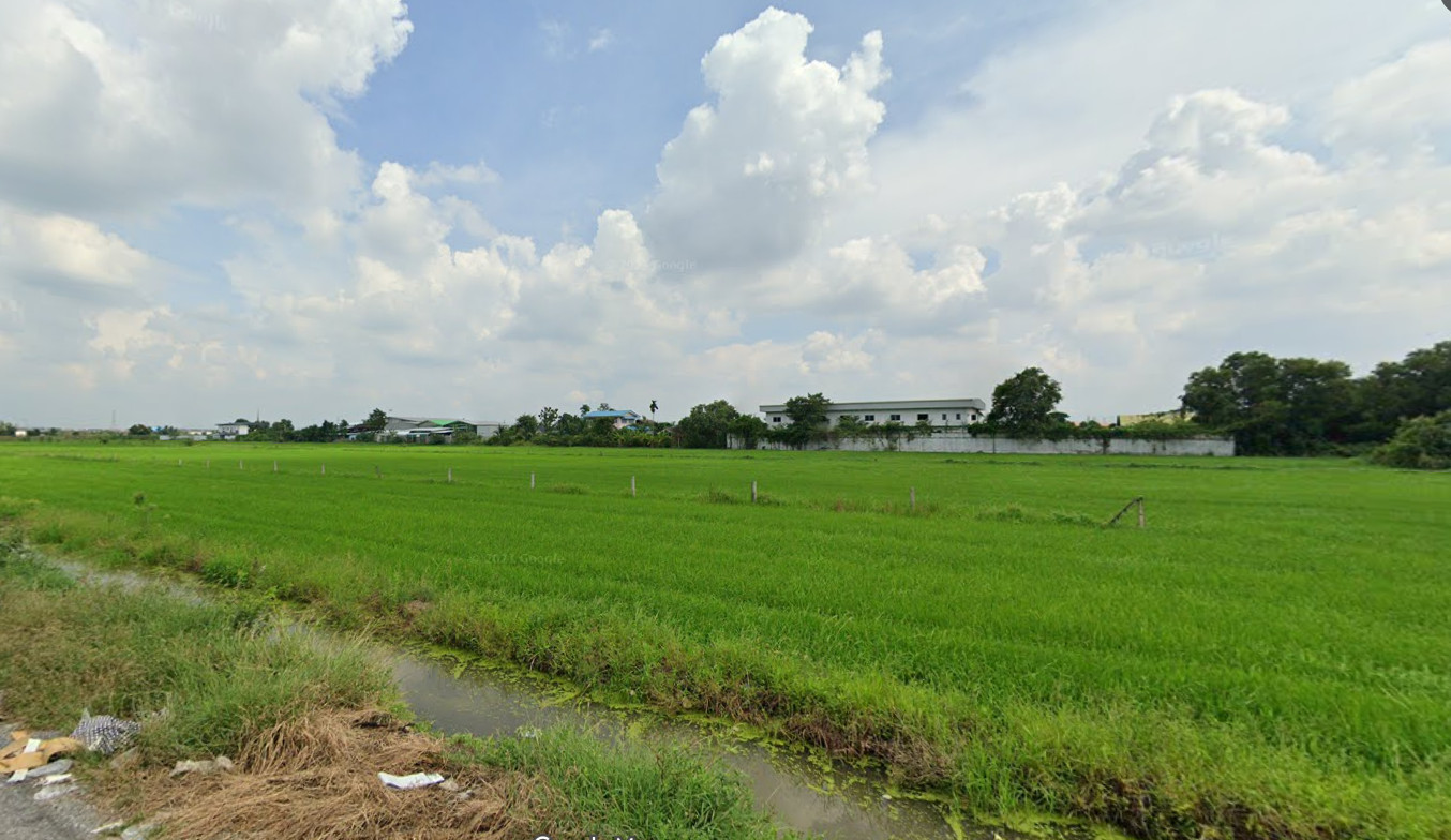 ขาย ที่ดินแปลงใหญ่ ทำเลศักยภาพสูง – คลองสามวา กรุงเทพฯ 11 ไร่ 3 งาน