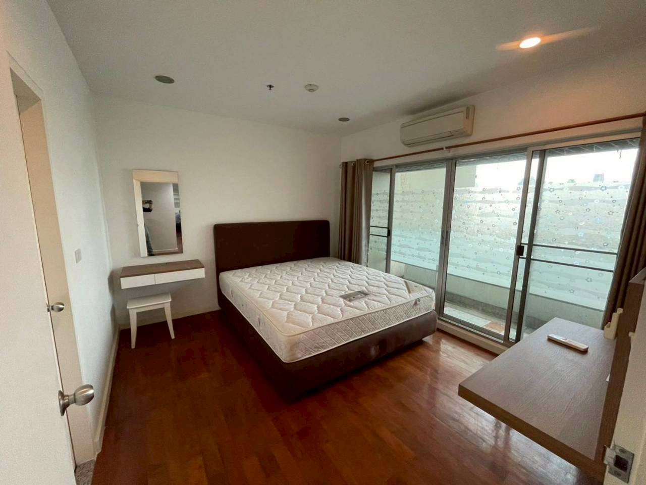 ให้เช่า คอนโดบ้านนนทรี 2 ห้องนอน วิวส่วนกลาง สวย โล่ง  Baan Nontree Condominium