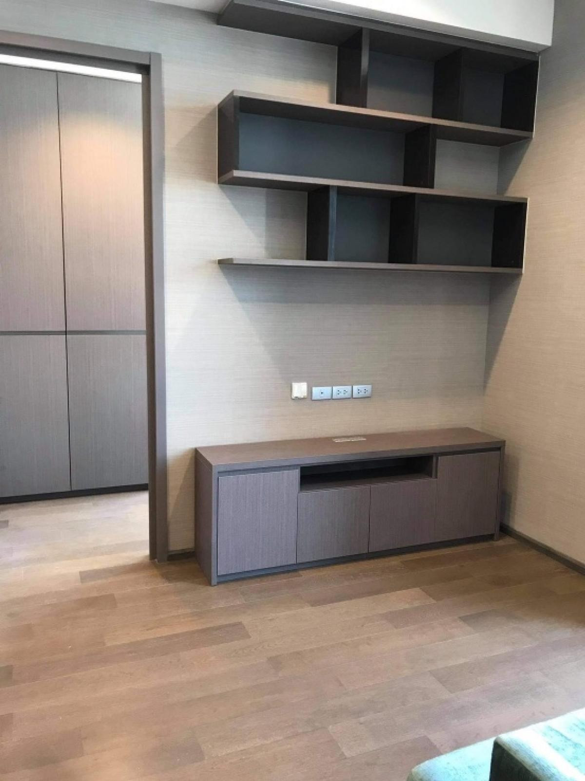 ขาย ห้องสวย ชั้น 28 วิวเมืองสวย ทำเลใจกลางสาทร เดอะดิโพลแมท สาทร The Diplomat Sathorn
