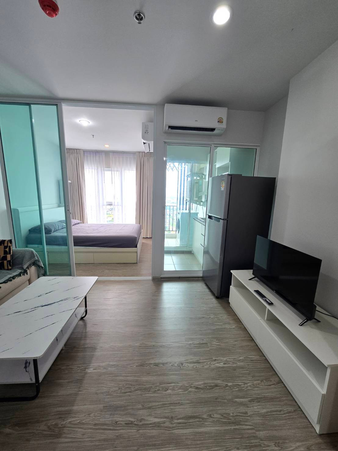 ให้เช่า 1 ห้องนอน  รีเจ้นท์โฮม บางนา Regent Home บางนา