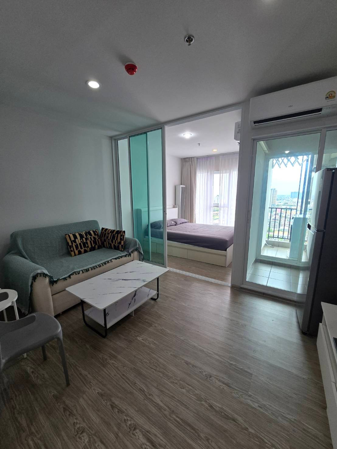 ให้เช่า 1 ห้องนอน  รีเจ้นท์โฮม บางนา Regent Home บางนา