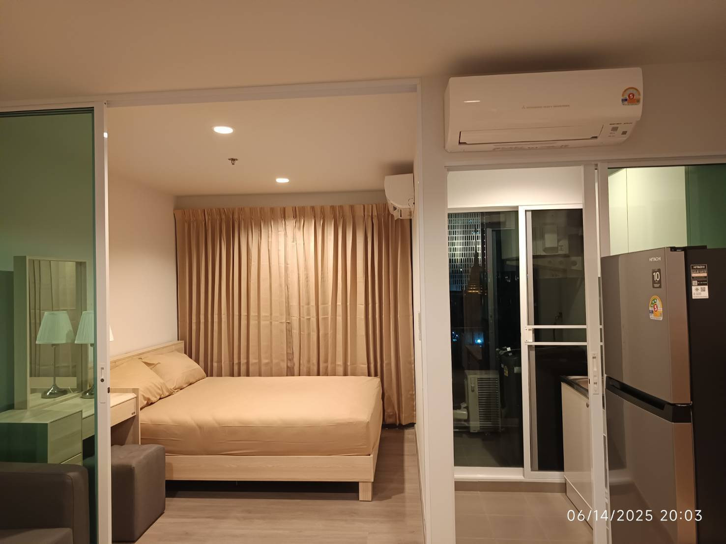 ให้เช่า 1  ห้องนอน รีเจ้นท์โฮม บางนา Regent Home Bangna