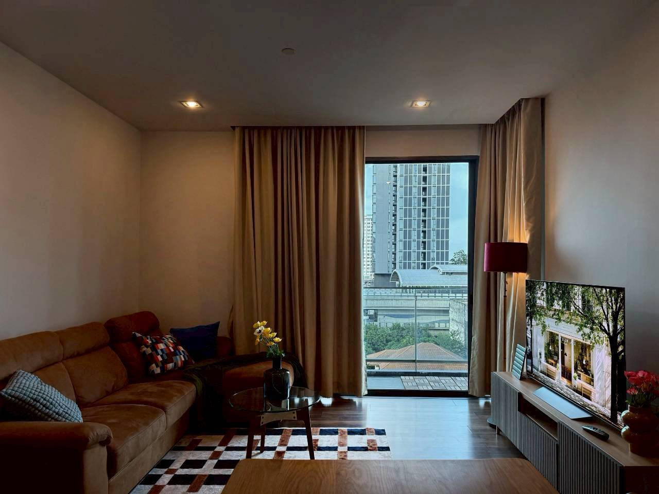 ให้เช่า 2 ห้องนอน เดอะรูม สุขุมวิท 62 The Room Sukhumvit 62  ติด BTS ปุณณวิถี