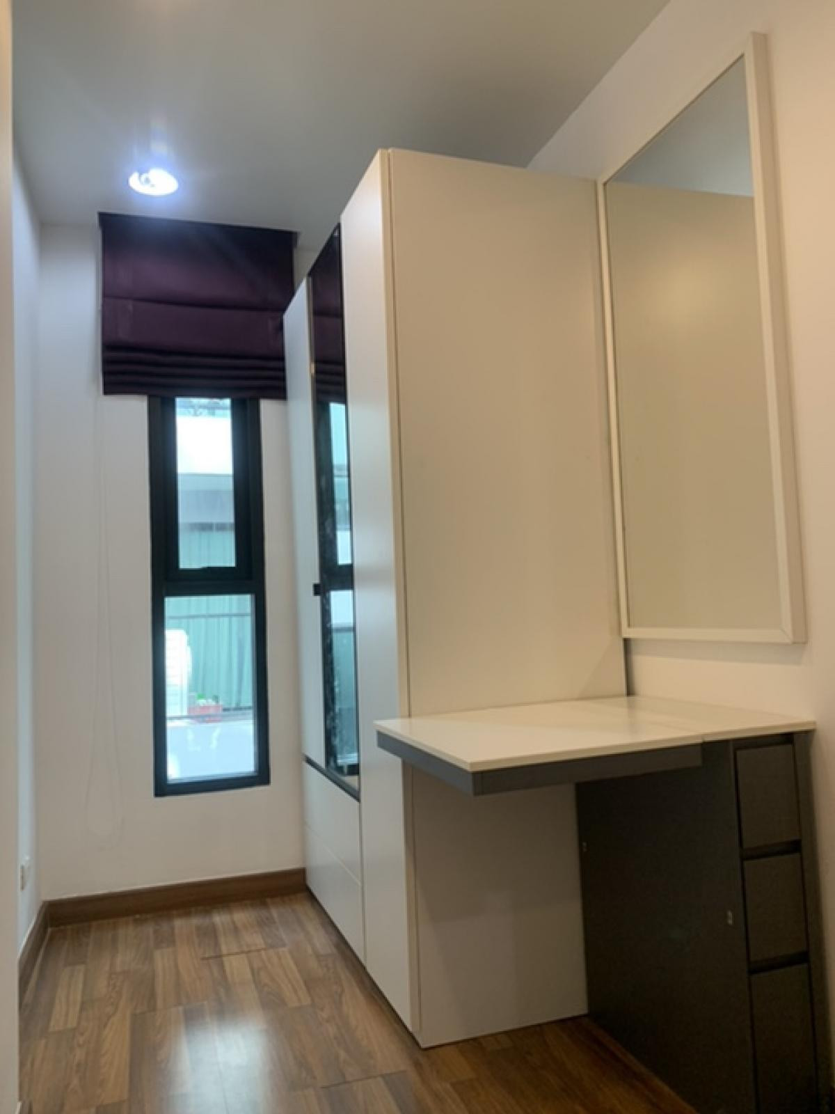 ขาย 1 ห้องนอน ซีนิธ เพลส สุขุมวิท 42  Zenith Place Sukhumvit 42