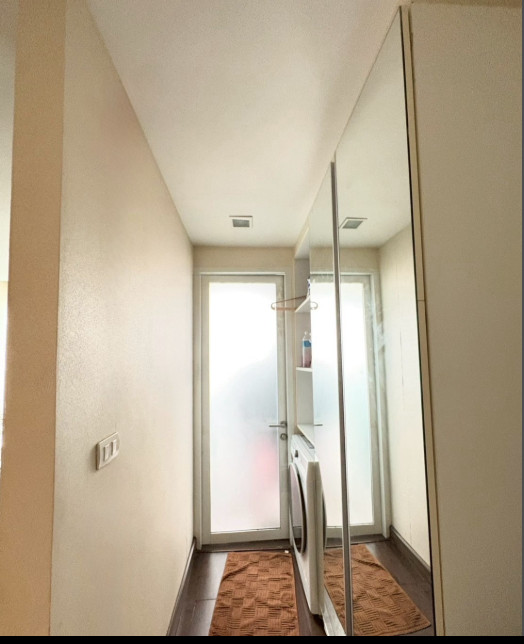 ให้เช่า 1 ห้องนอน 39 ตร.ม. ใกล้ BTS นานา ลิฟว์ แอท ไฟว์ LIV@5 Condominium
