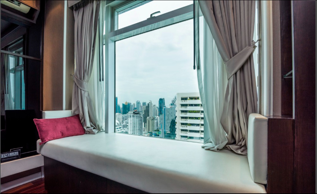 ให้เช่า 2 ห้องนอน 72 ตร.ม. ชั้น 37 ห้องดีไซน์พิเศษ  เซอร์เคิล คอนโดมิเนียม Circle Condominium  2