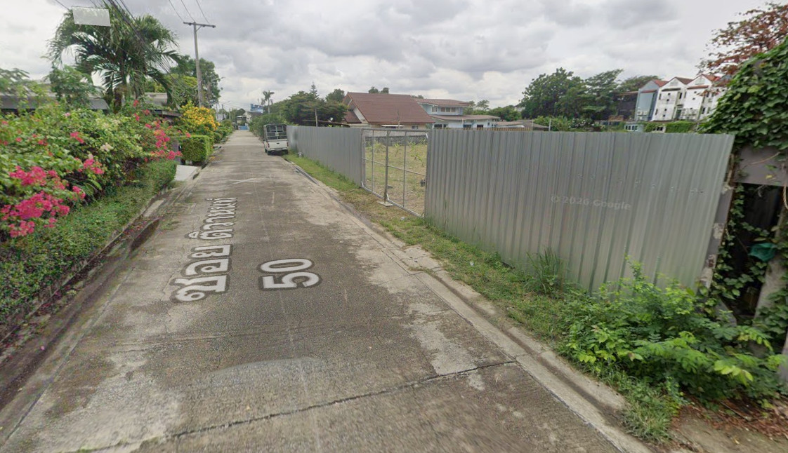 ขาย ที่ดินเปล่า ที่ดินสวยงาม ซ.ติวานนท์ 50 เนื้อที่ 0-3-98.1 ไร่