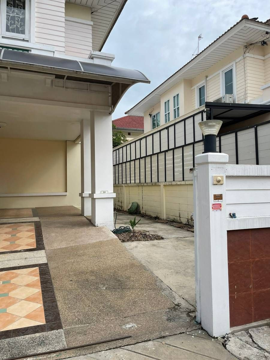 ให้เช่า บ้าน 2 ชั้น บ้านเพอร์เฟคเพลส ซอย 31 ถนนรามคำแหง 164  Perfect Place