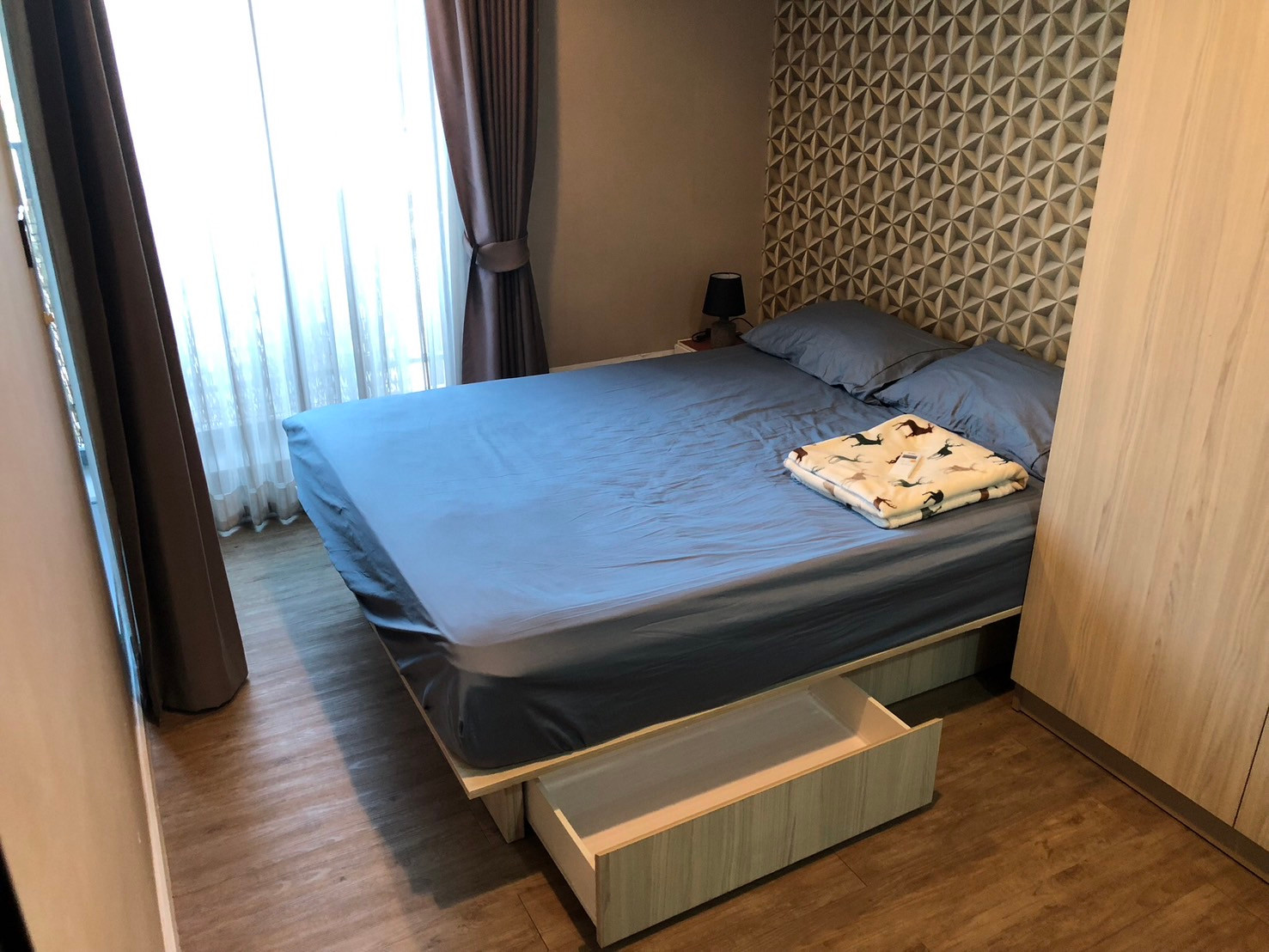 ให้เช่า 1 ห้องนอน 29.20 ตร.ม. ทรอปิคาน่า @ บีทีเอส เอราวัณ Tropicana Condominium