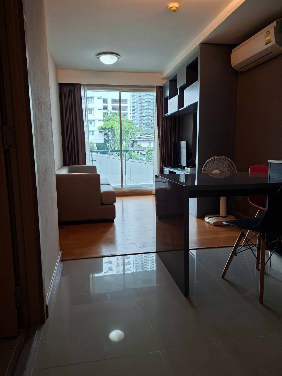 ให้เช่า 2 ห้องนอน ทำเลสุขุมวิท ใกล้ BTS นานา อินเทอร์ลักซ์ พรีเมียร์ InterLux Premier