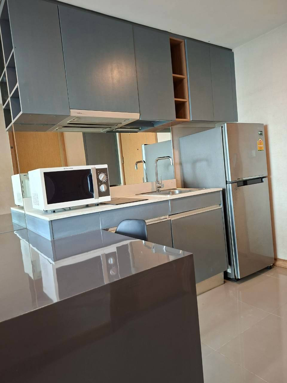 ให้เช่า 2 ห้องนอน ทำเลสุขุมวิท ใกล้ BTS นานา อินเทอร์ลักซ์ พรีเมียร์ InterLux Premier