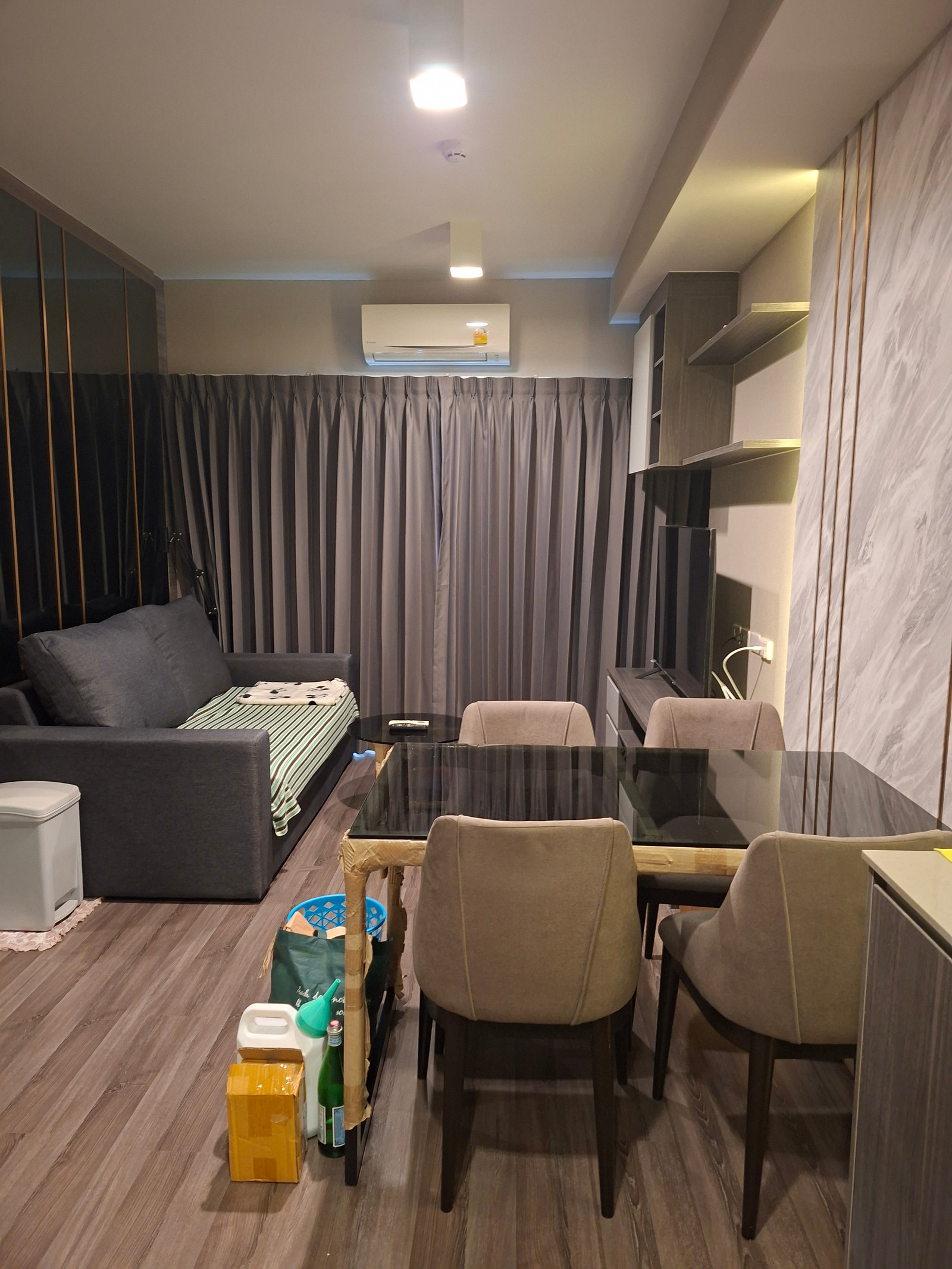 ขาย/เช่า 2 ห้องนอน ทำเล ใกล้รถไฟฟ้า ไอดีโอ สาทร–วงเวียนใหญ่ IDEO Sathorn–Wongwian Yai